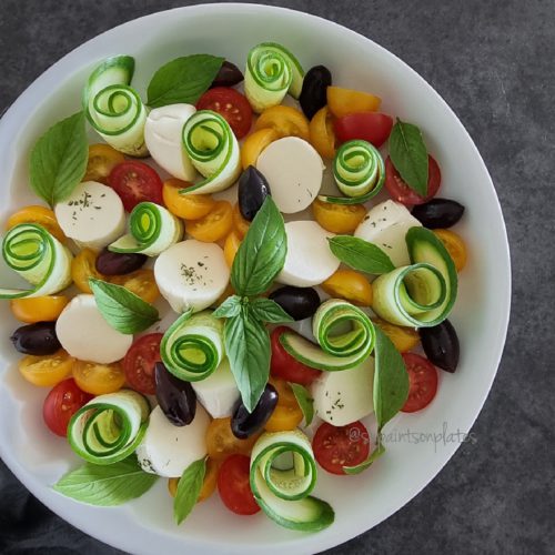 CAPRESE SALAD